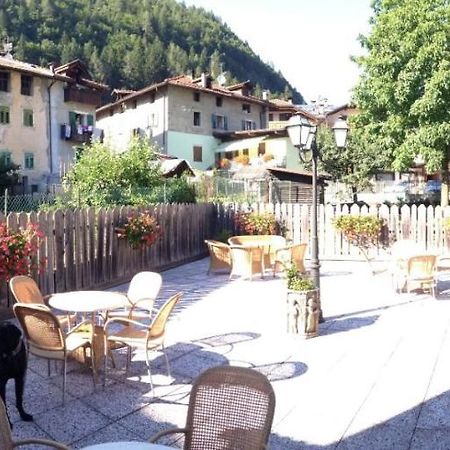Albergo Garni Cavento Pinzolo Luaran gambar