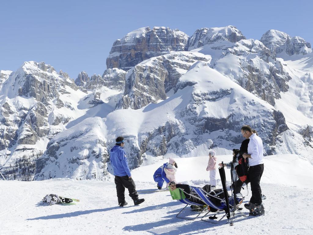 Albergo Garni Cavento Pinzolo Luaran gambar