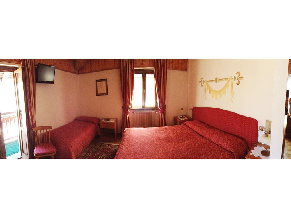 Albergo Garni Cavento Pinzolo Luaran gambar