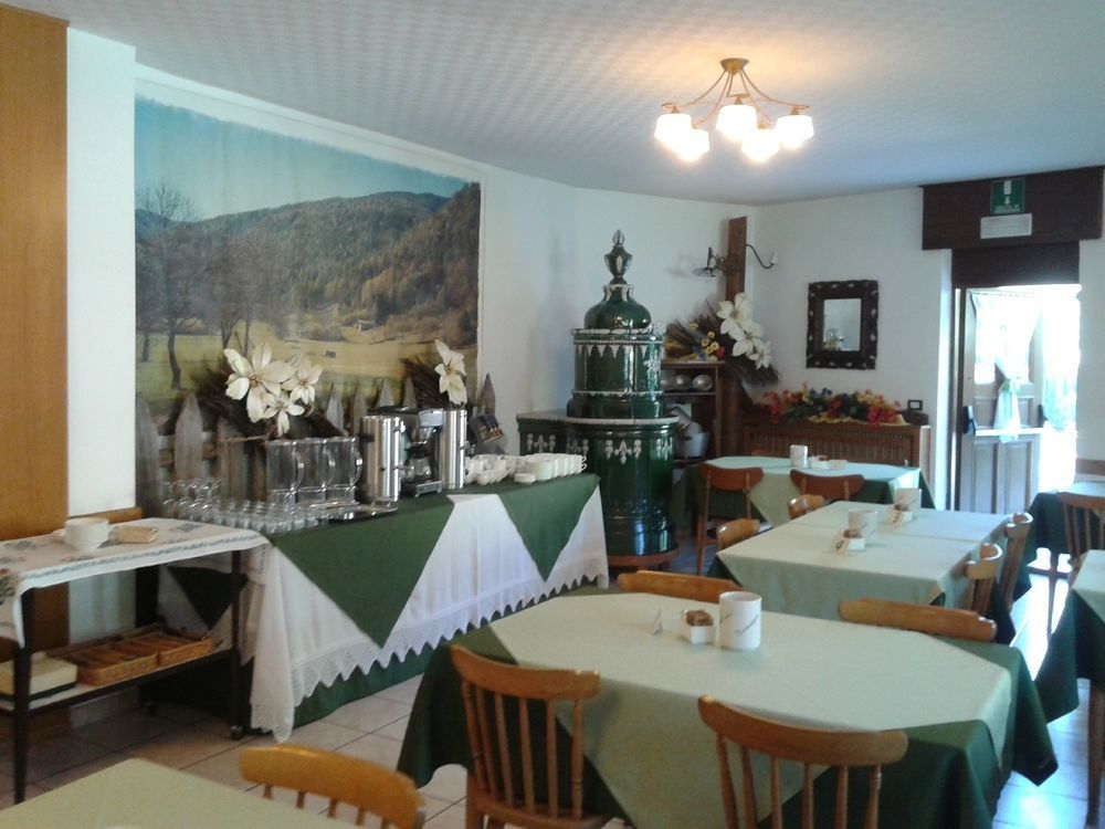 Albergo Garni Cavento Pinzolo Luaran gambar